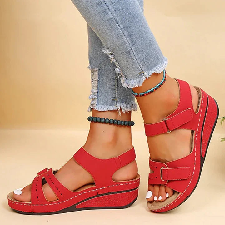 Chic Comfort Sandals - Bella